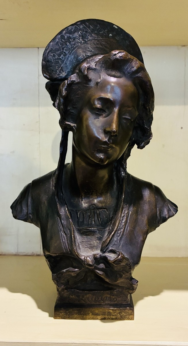 bronzo raffigurante giovane donna firmato Edoardo Rubino1871-1954