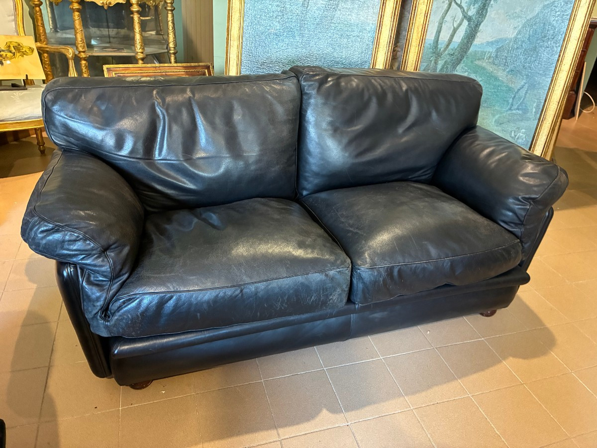 divano e poltrona FRAU stampigliati in pelle nera anni 80,-photo-4