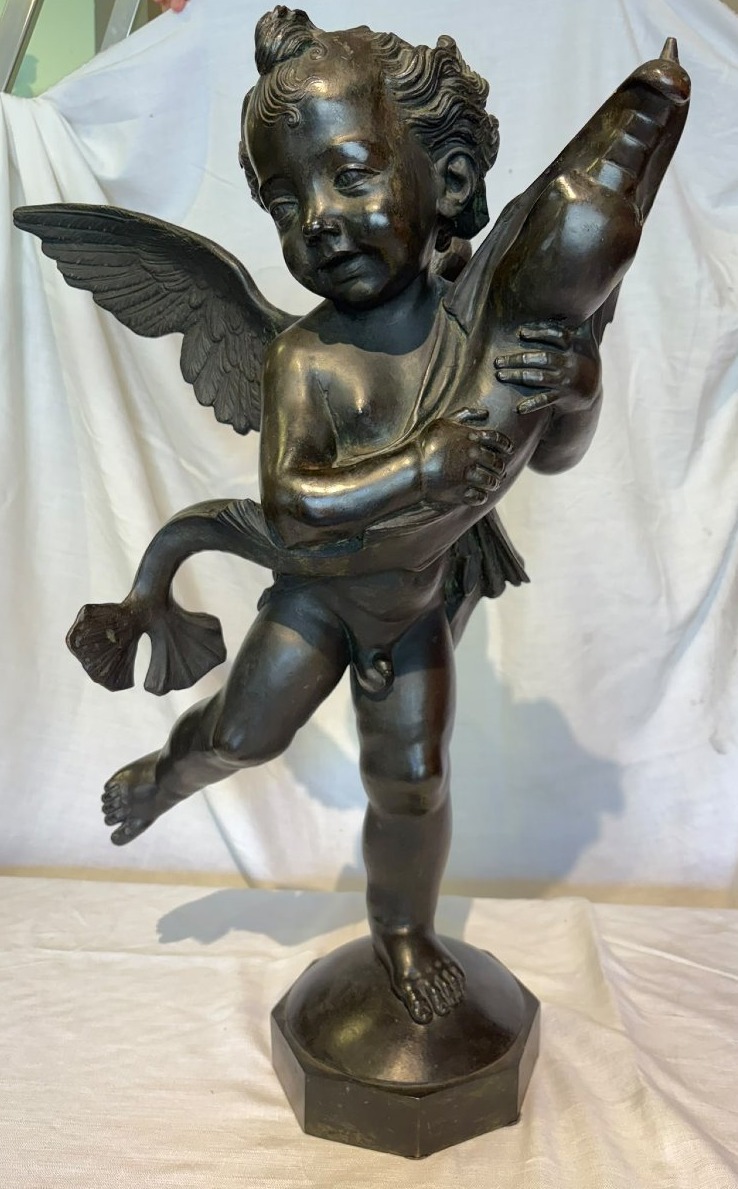 bronzo raffigurante angelo con delfino del xix secolo