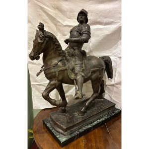 cavaliere a cavallo in bronzo XIX secolo di provenienza lombarda raffigurante il Colleoni