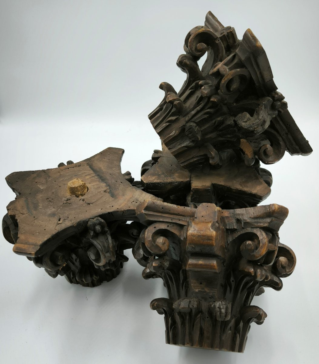 Quattro capitelli intagliati in noce, manifattura del secolo XVIII-photo-4