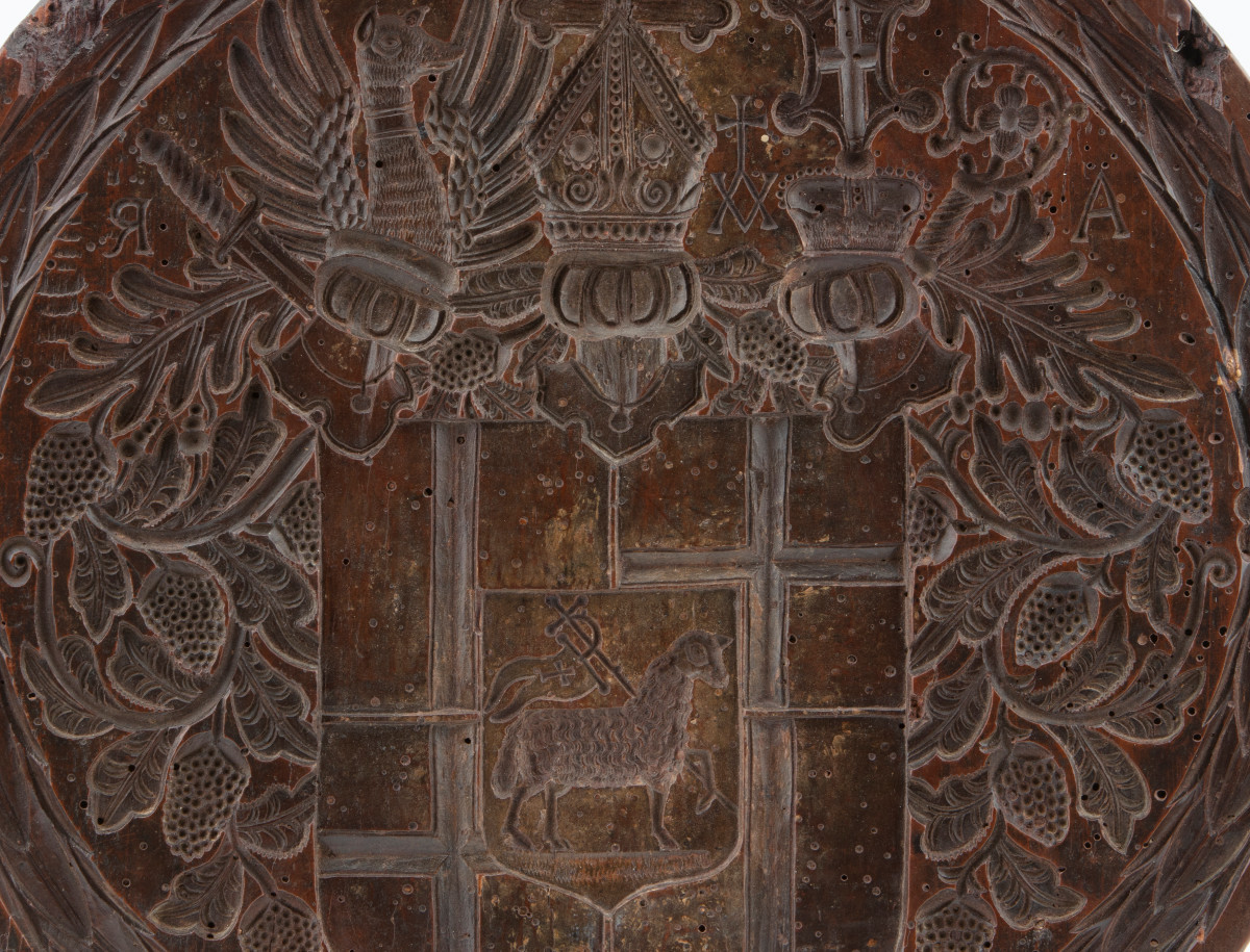 Grande sigillo in legno di manifattura tedesca intagliato recto - verso e datato 1687.-photo-4