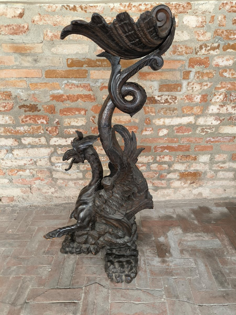 Scultura grottesca a forma di drago cin cinchiglia porta oggetti. Scultore del secolo XIX.-photo-2