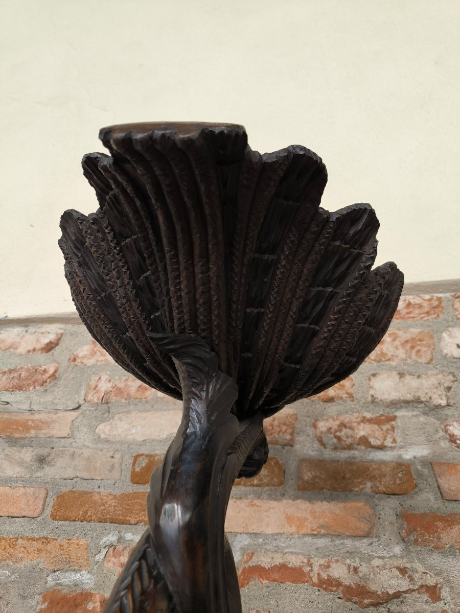 Scultura grottesca a forma di drago cin cinchiglia porta oggetti. Scultore del secolo XIX.-photo-1