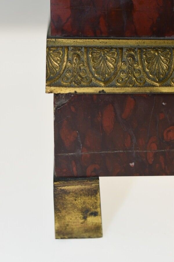Pendolo in marmo griotte e bronzo dorato, "Allegoria dell'astronomia"-photo-2