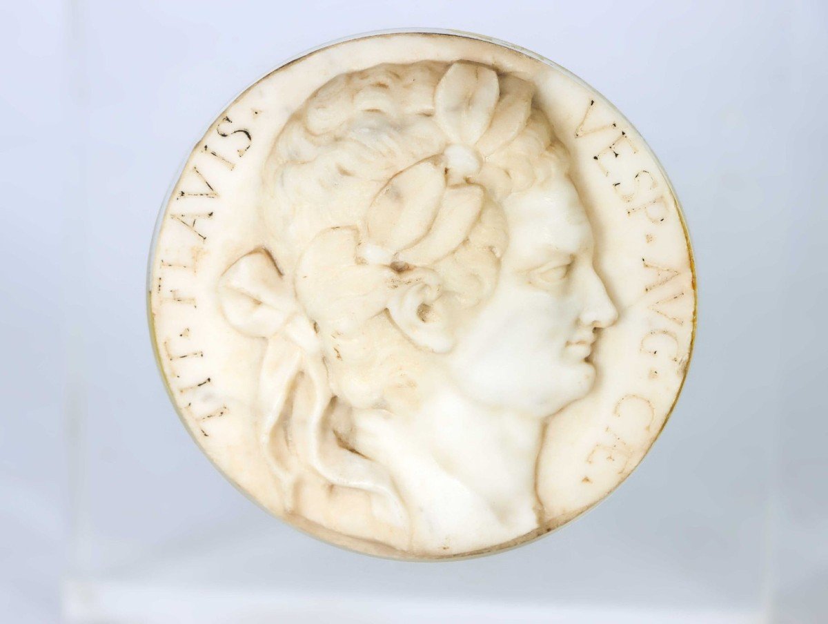 Medaglioni in Marmo, Imperatori Tito, Vespasiano, nello stile  Marcantonio Raimondi, XVI Secolo-photo-4