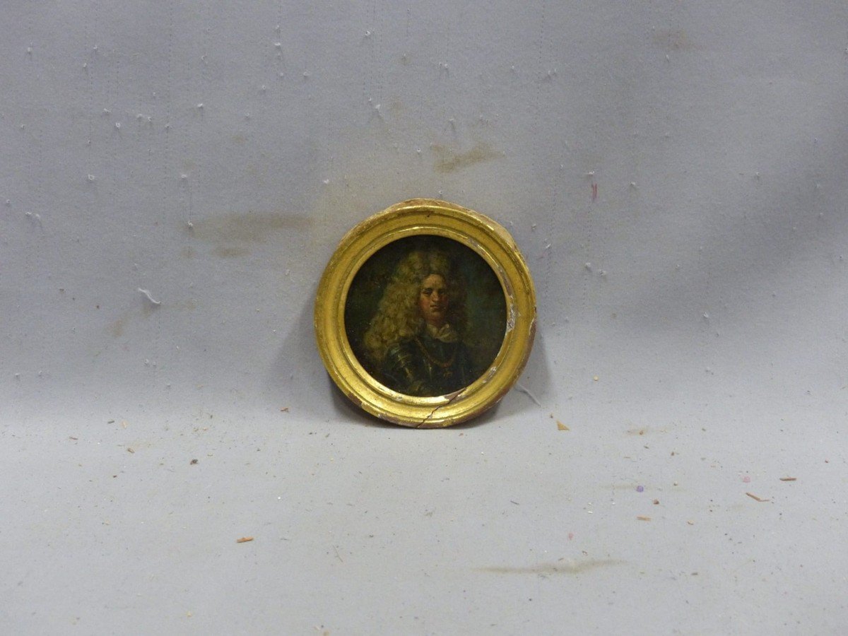Miniatura in rame raffigurante un uomo in armatura di profilo, XVIII secolo-photo-2