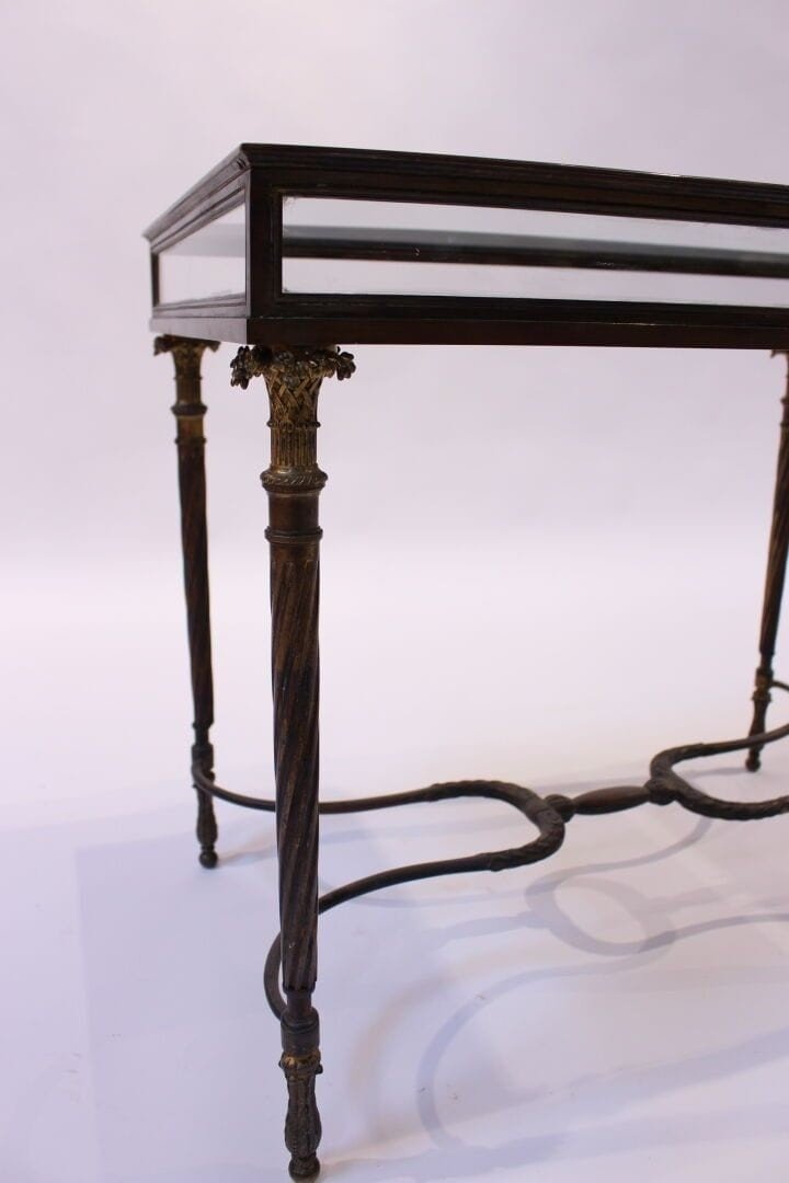 Tavolo da soggiorno rettangolare, bronzo dorato,stile Luigi XVI,stile della Scala di Cristallo-photo-3