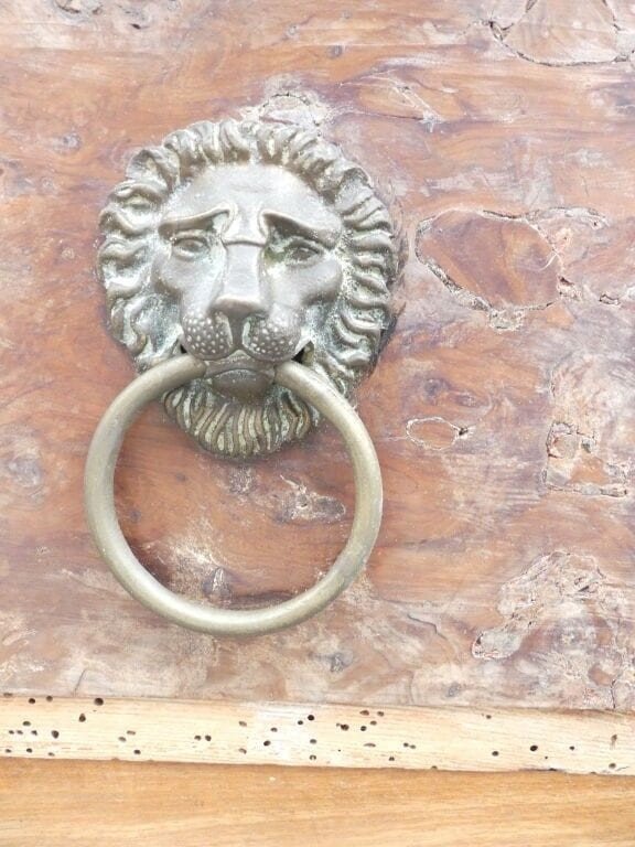 Cassettiera d'Egitto, mogano, impiallacciatura di mogano,decoro cariatidi,marmo grigio, Impero -photo-4