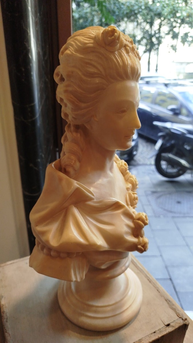 Nel gusto del XVIII secolo – “Busto di giovane donna”-photo-2