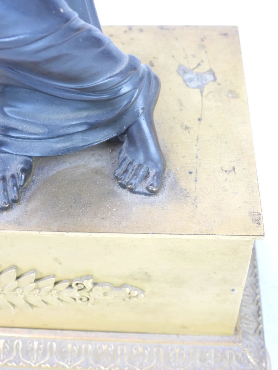 Pendola Impero in bronzo dorato e patinato, firmata L. Ravrio – Parigi, ca. 1815-photo-5