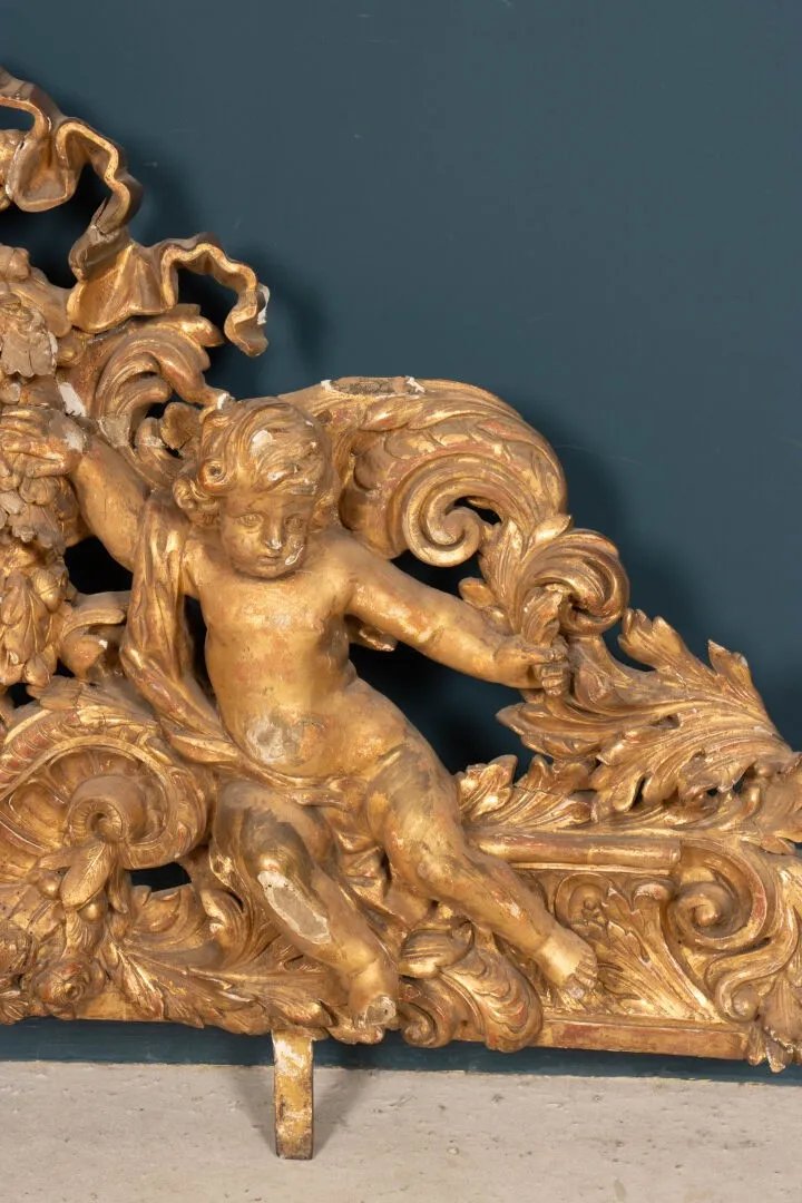 Frontone di specchiera in legno scolpito e dorato – Epoca Luigi XIV-photo-2