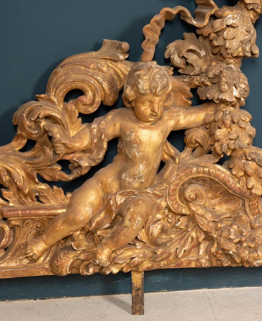 Frontone di specchiera in legno scolpito e dorato – Epoca Luigi XIV-photo-4