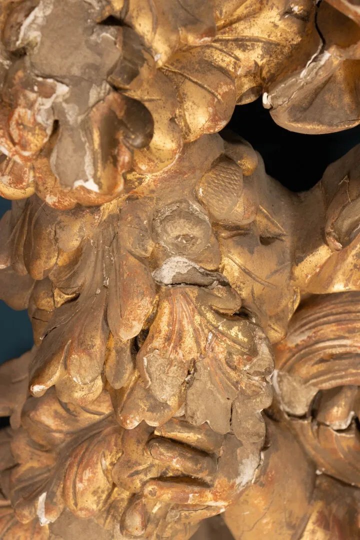 Frontone di specchiera in legno scolpito e dorato – Epoca Luigi XIV-photo-3