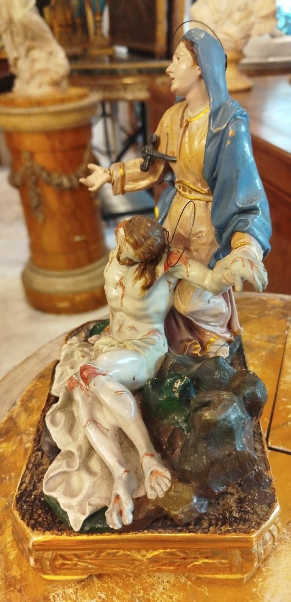 Pietà – Capolavoro della scultura barocca napoletana, attribuibile a Nicola Fumo-photo-2