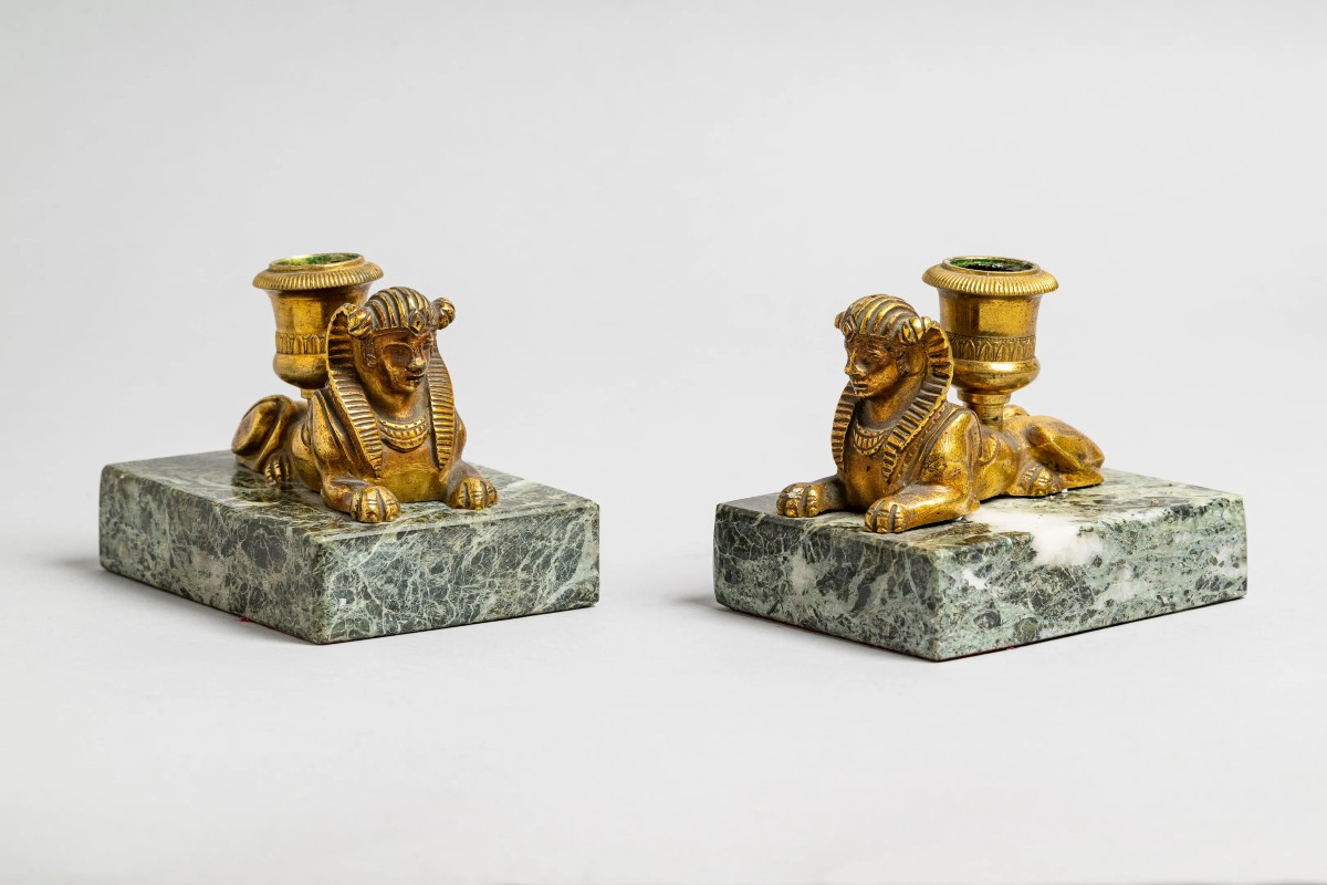 Coppia di candelieri in bronzo dorato stile Impero-photo-2