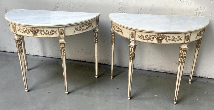 Coppia di console napoletane del XVIII secolo