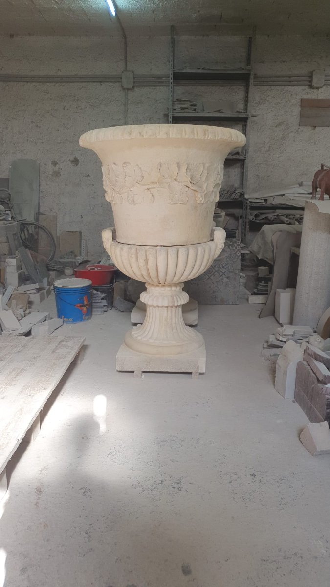 Coppia di grandi vasi monumentali in pietra scolpita – H 150 cm-photo-3