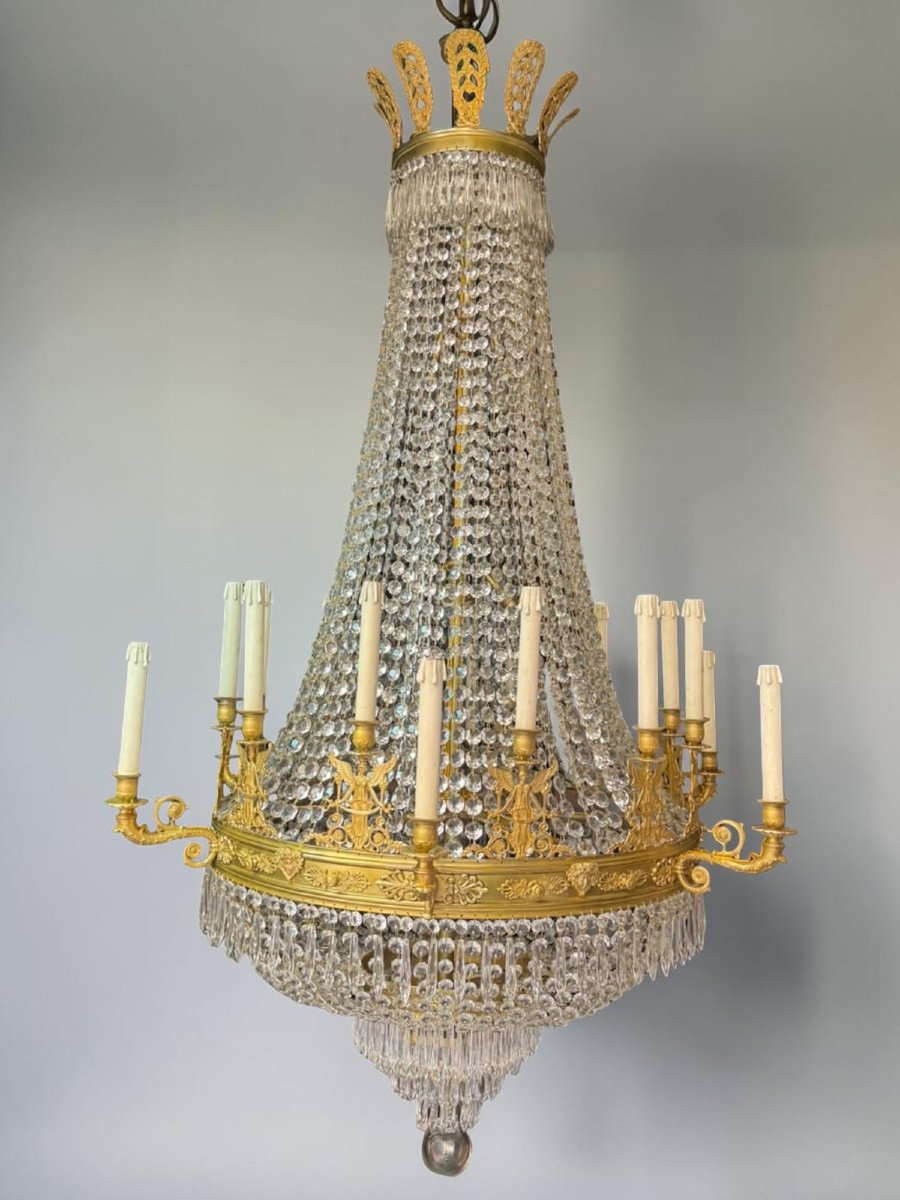 Importante lampadario a mongolfiera in cristallo e bronzo dorato – Stile Impero