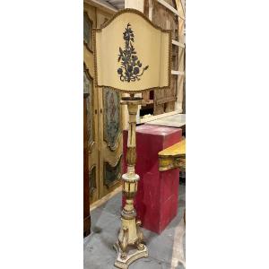 Piantana Laccata e Dorata – XVIII Secolo