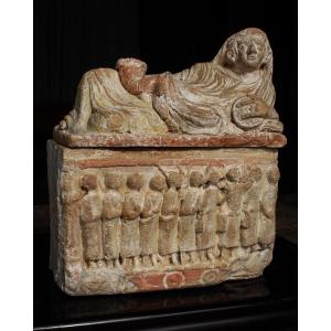 Etruscan Funerary Urn In Polychrome Terracotta Representing The Goddess Fortuna