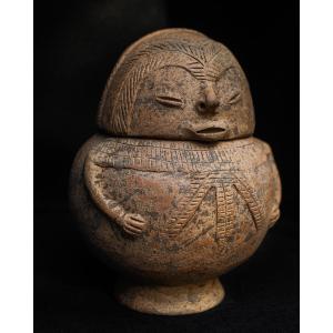 Chimila Anthropomorphic Funeral Urn