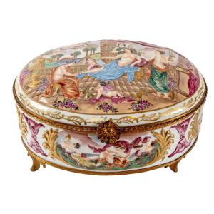 Large Capo Di Monte Porcelain Jewelry Box