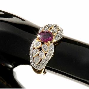 14k Gold Ring With A 0.61 Ct Ruby And Set With 36 Brilliant-cut Diamonds