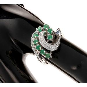 14ct White Gold Ring With Emeralds And Diamonds