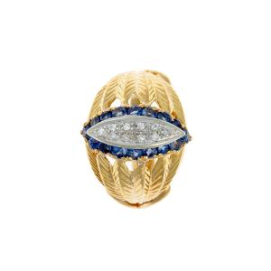 18k Gold Ring Adorned With Sapphires And Diamonds