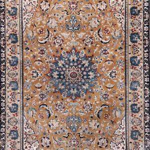 Persian Nain  Rug In Wool And Silk, 170 X 107 Cm