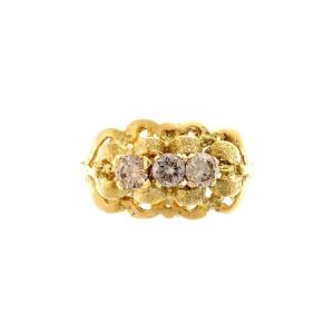 Ring In 14k Gold Set With Three Diamonds