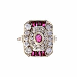Art Deco Ring In 18k Gold With Rubies And Diamonds