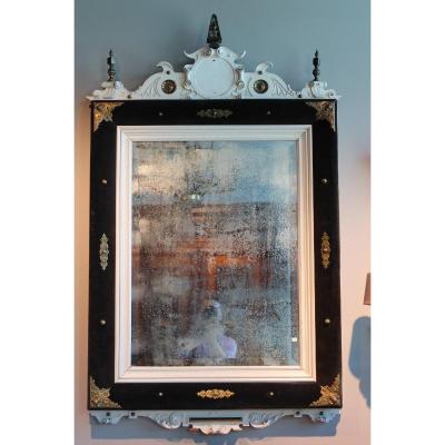 Miroir XIXeme En Bois Sculpte Decore En Bronze Et Velours Noir