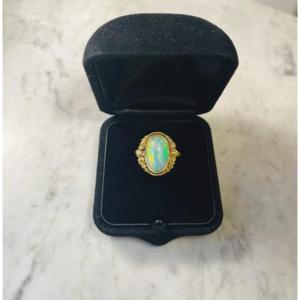 Art Nouveau Ring, Opal
