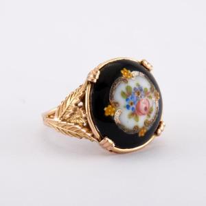 Porcelain And Yellow Gold Ring, French Work