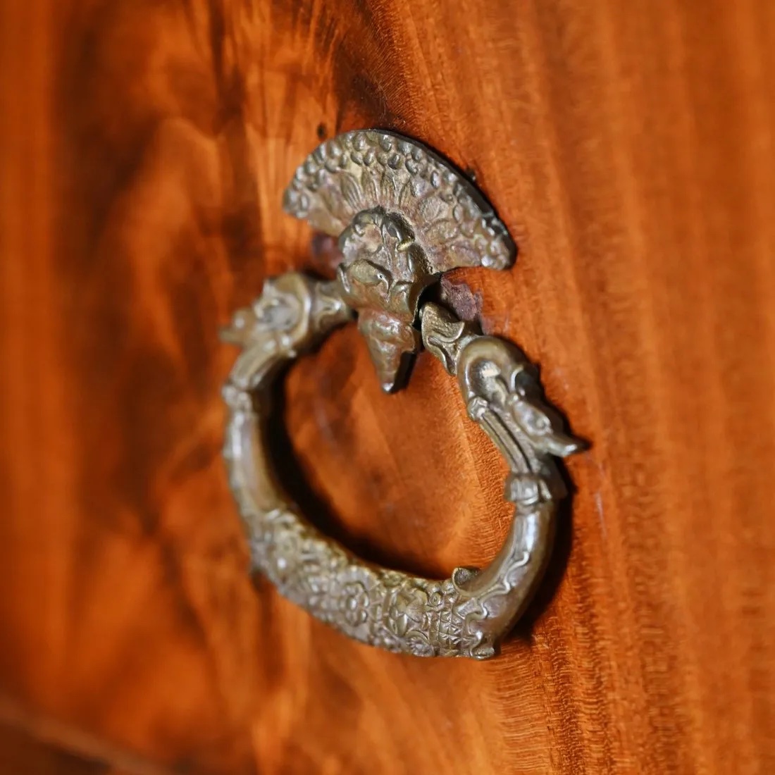 Cassettone in piuma di mogano- Periodo Impero – ( Sec. XIX)-photo-1