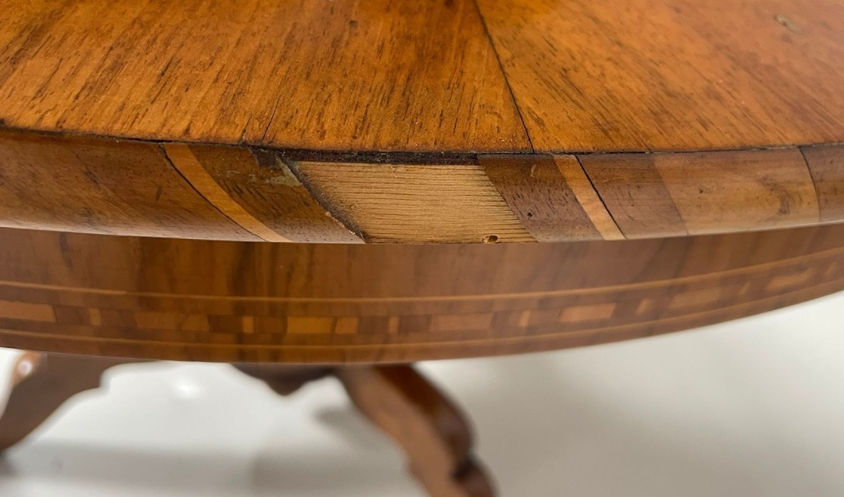 Tavolo Sorrentino circolare in noce. Fine sec.XIX-photo-1