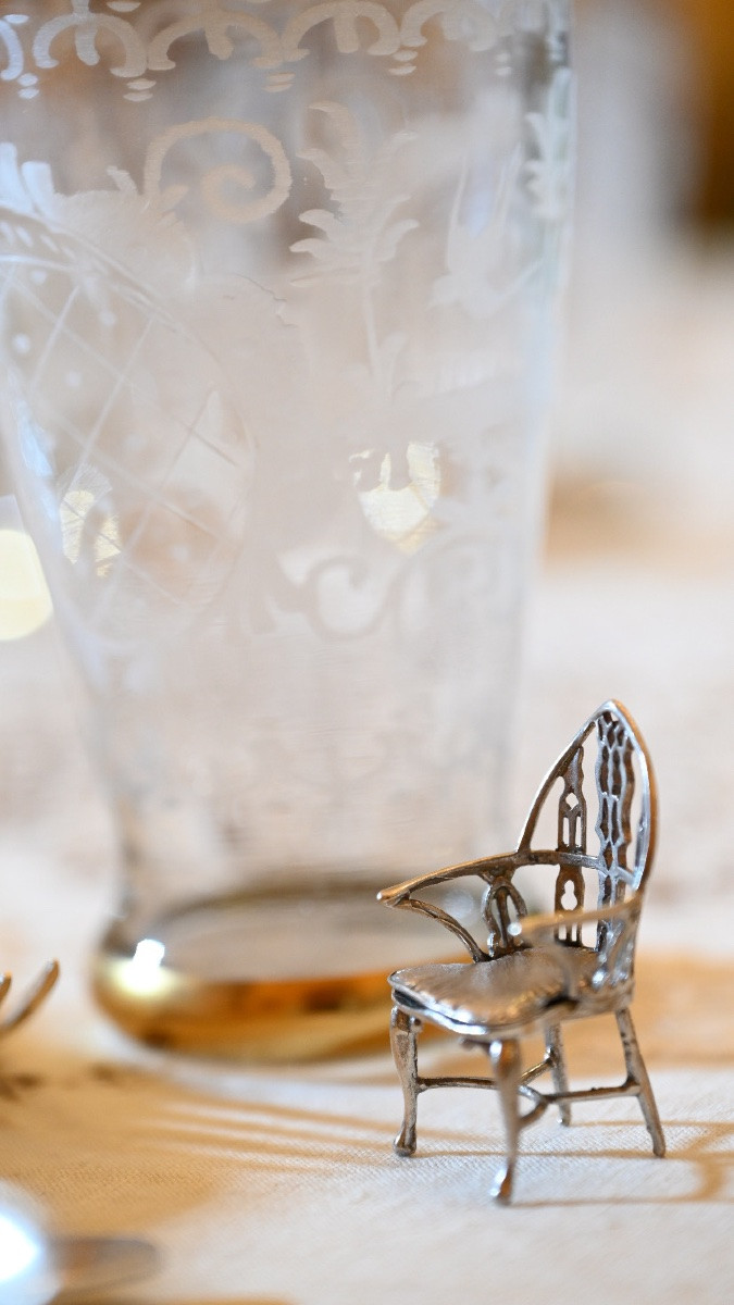 11 sedie in miniatura in argento 800 -Italia, XX secolo-photo-1