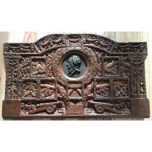 Bas-relief In Carved Wood Popular Art Signed "lanau 1911" Central Portrait