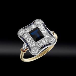 Sapphires And Diamonds Ring Circa 1925