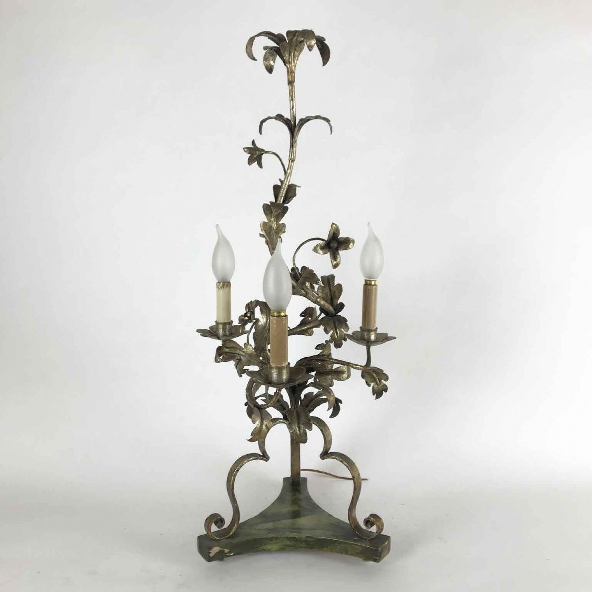 Pair Of Italian Candelabra 20th Century Silver-leaf Wrought Iron Foliate Lamps-photo-2