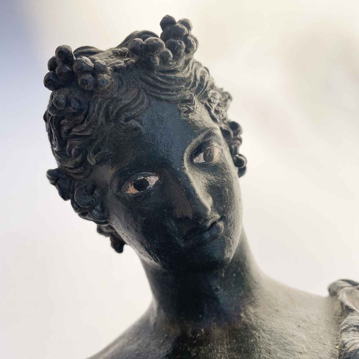 Narcisse Sculpture en bronze du début des années 1900, la figure est une reproduction du bronze-photo-3