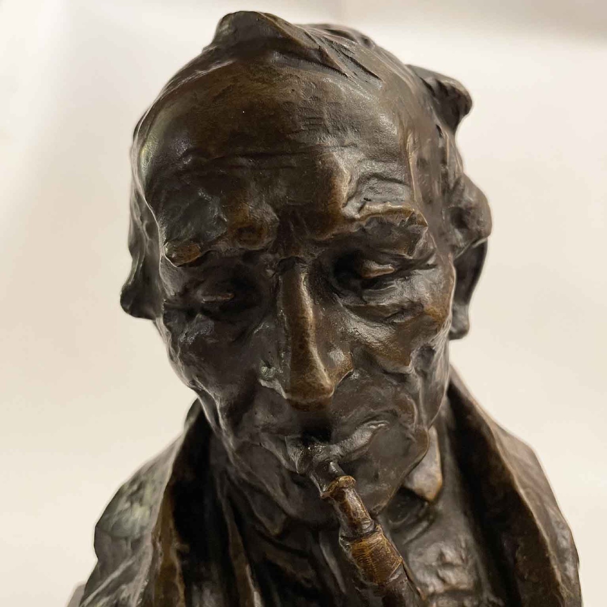 Hans Muller Busto d’Uomo con Pipa fine 1800-photo-7