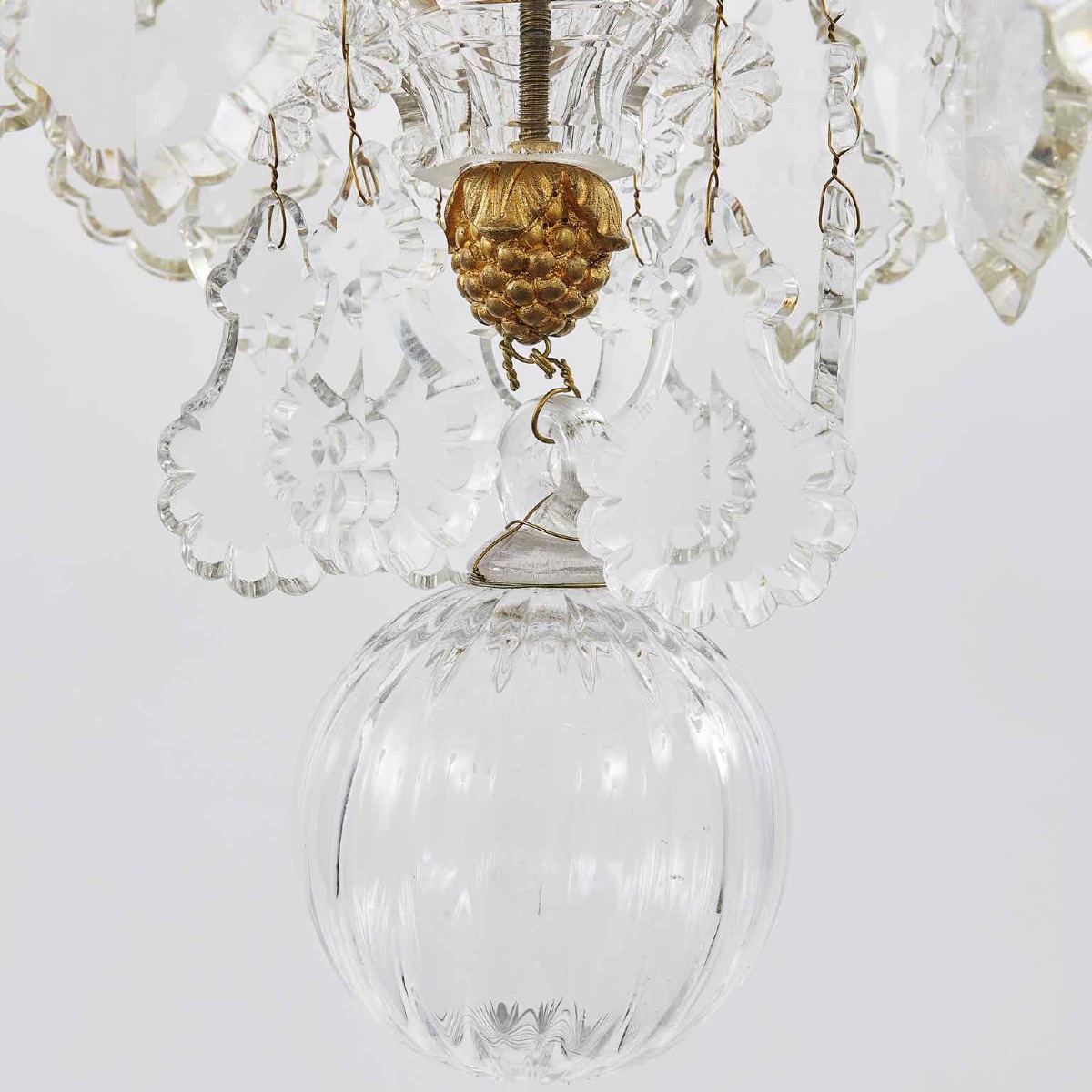 Lampadario Francese Inizi 1900 Bronzo Dorato e Cristallo-photo-4