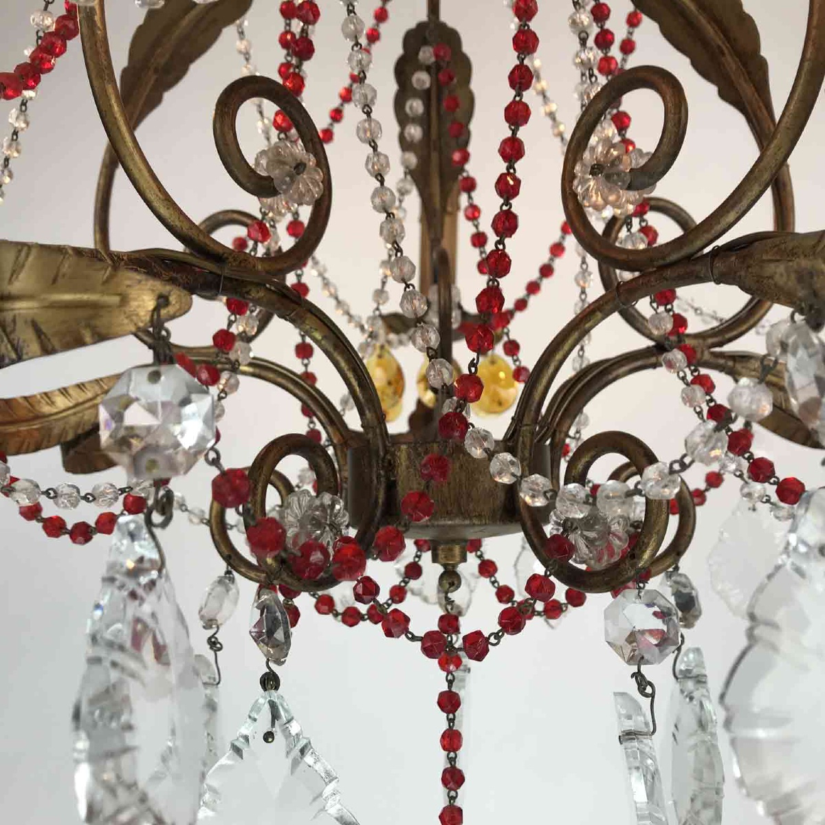 Lampadario Antico Con Cristalli Rossi-photo-4