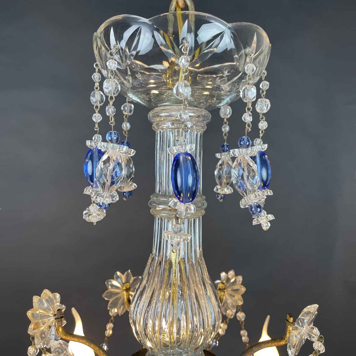 Lampadario A Gabbia In Ferro Dorato E Cristalli Celesti 1950-photo-1