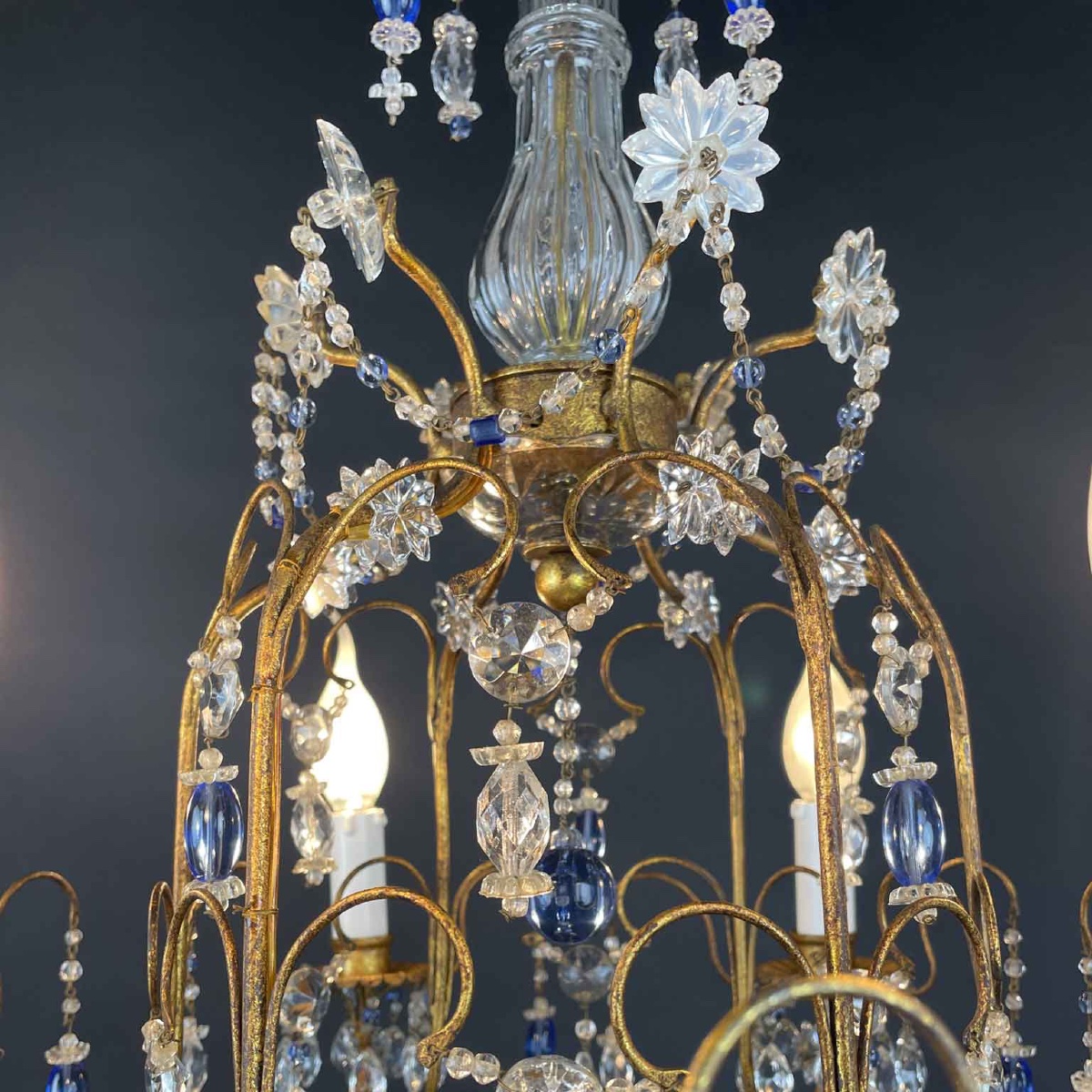 Lampadario A Gabbia In Ferro Dorato E Cristalli Celesti 1950-photo-5