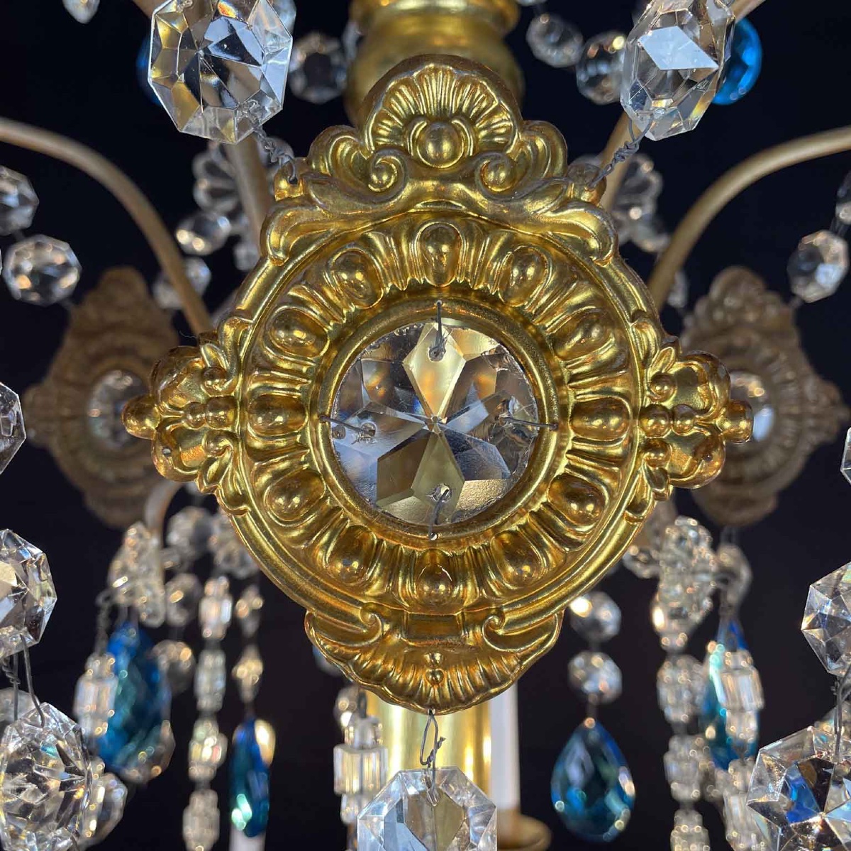 Lampadario Genovese Italiano Impero 1780 in Legno Dorato e Cristallo Dodici Luci-photo-4