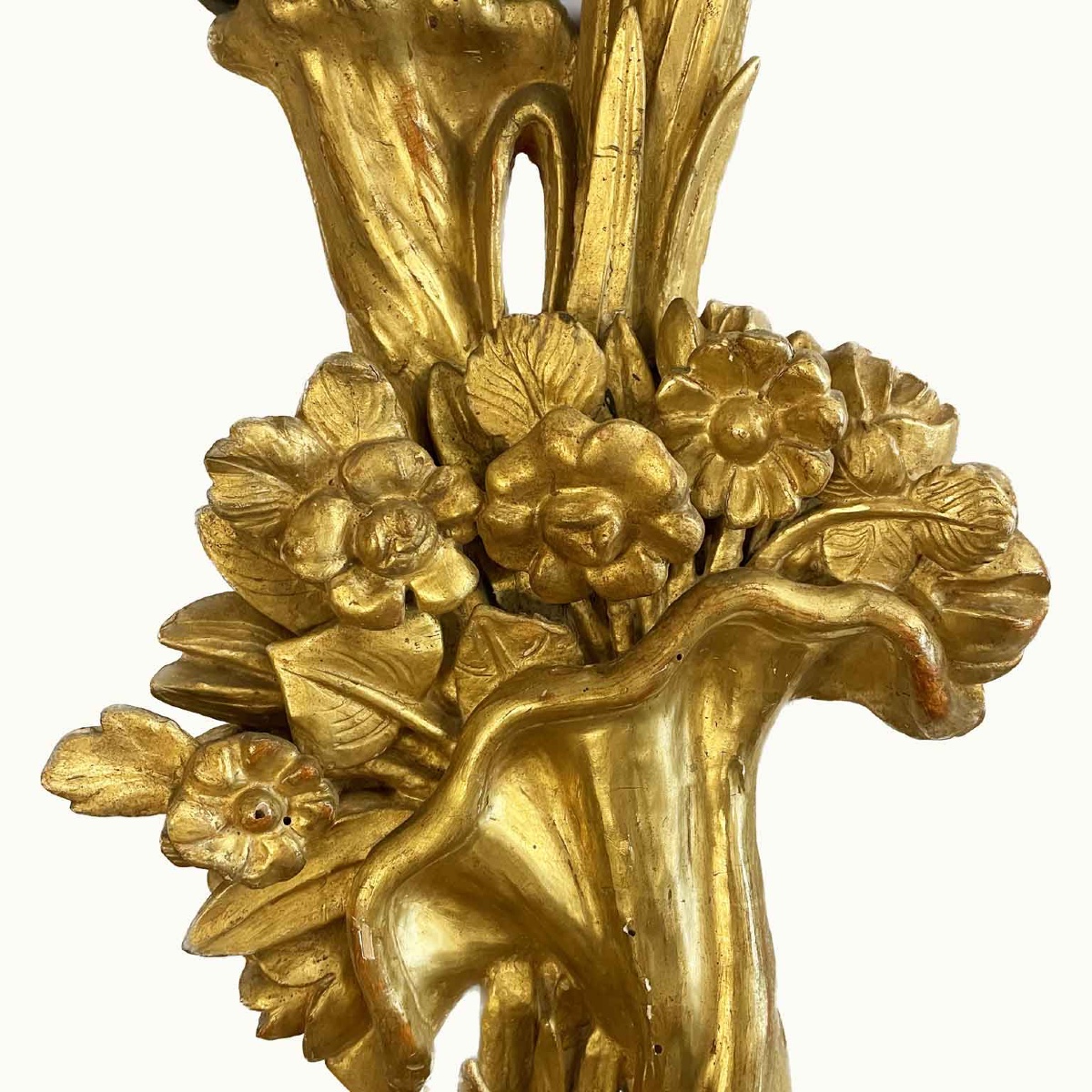 Coppia di Appliques 1700 Legno Dorato e Intaglio Floreale Cornucopia-photo-3